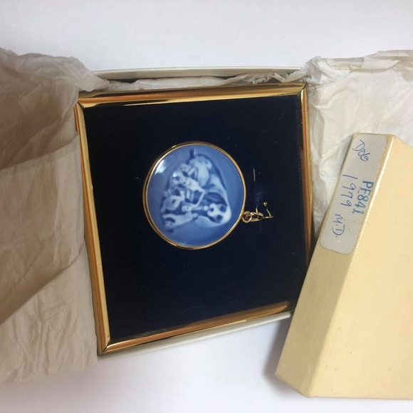 1979 Mother's Day Pendant - Picture 9 of 9